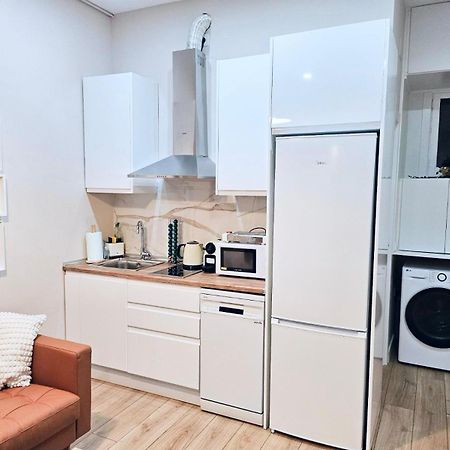 Acogedor Apartamento En Atocha By Bebalmy Мадрид Екстер'єр фото